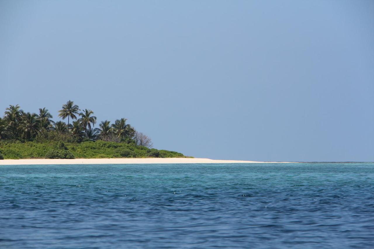 Hotel The Castaway Retreat à Feridhoo Extérieur photo