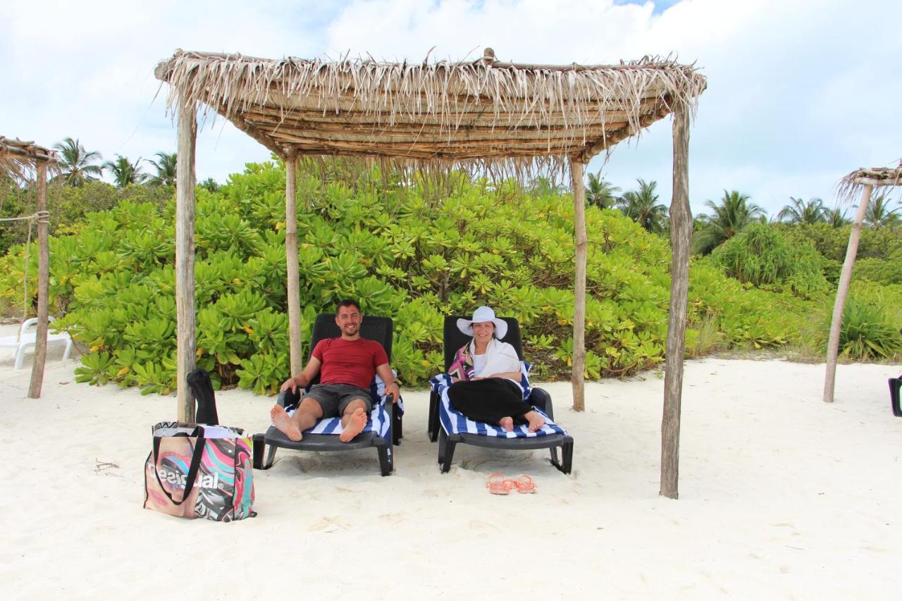 Hotel The Castaway Retreat à Feridhoo Extérieur photo